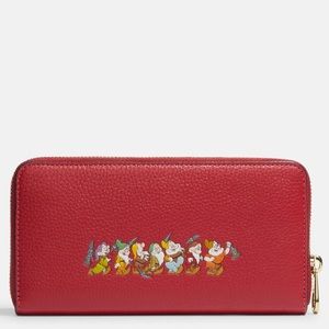 Coach x Disney Long Zip Around Wallet with Who Is The Fairest One Of All Motif
